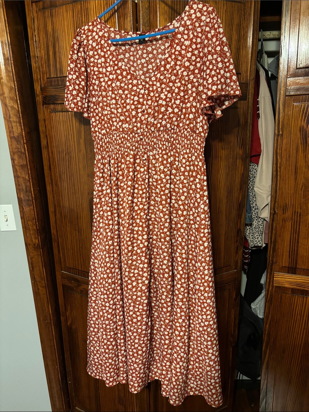 SHEIN Rust Red Floral Midi Dress with Smocked Waist